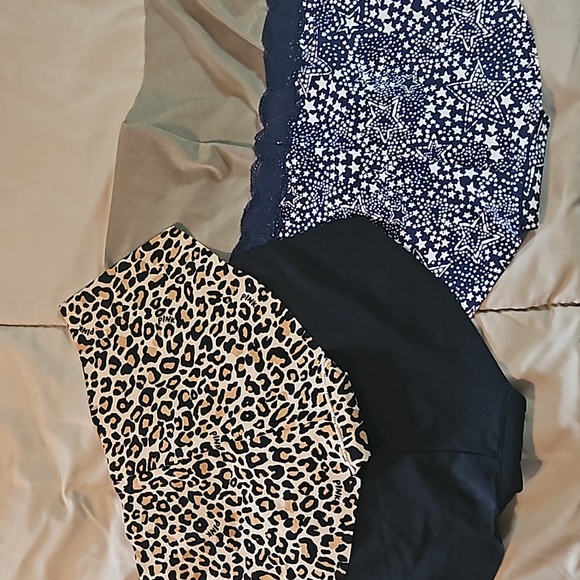 Pink Hipster New w/Tags, 4 Pairs of Large Underwear - Picture 6 of 10